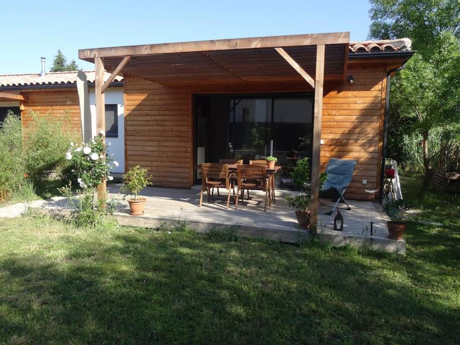 Beau 2 Pieces Avec Jardin Dans Villa A Mougins. 외부 사진